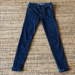 American Eagle Super Stretch Size 2 Jeans